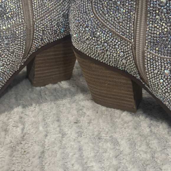 Cushionaire Sparkly Rhinetsone Western Ankle Boots Rodeo Concert Women's Size 8 - Picture 10 of 16
